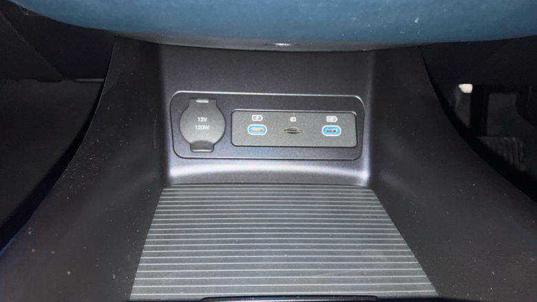 BYD Dolphin 150kW Design 60.4kWh 5dr Auto Electric Hatchback